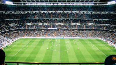 英超联赛足球比赛直播画面